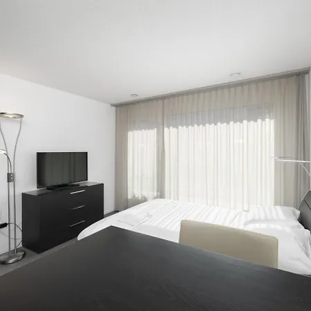 Paola Aparthotel